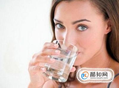 孕产妇健康产后可以喝白开水吗,第二个月不能喝水可以喝什么?
